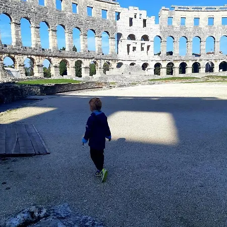 Diana,free Parking *