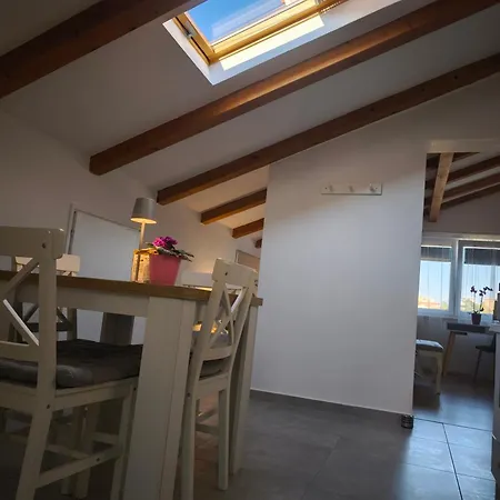 Apartamento Diana,free Parking Pula