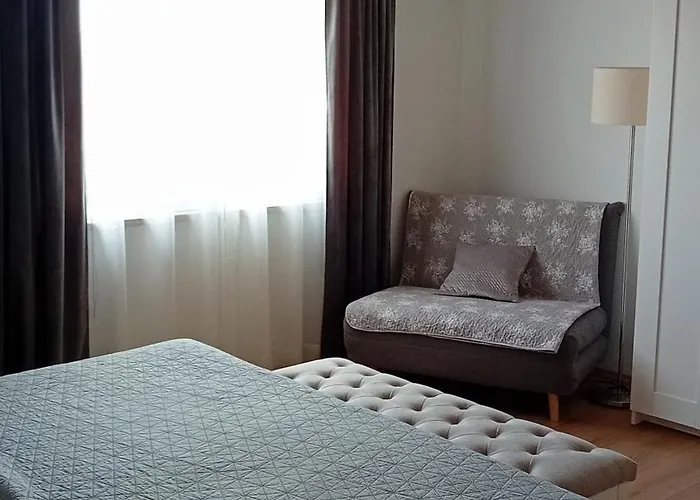 Diana,free Parking *