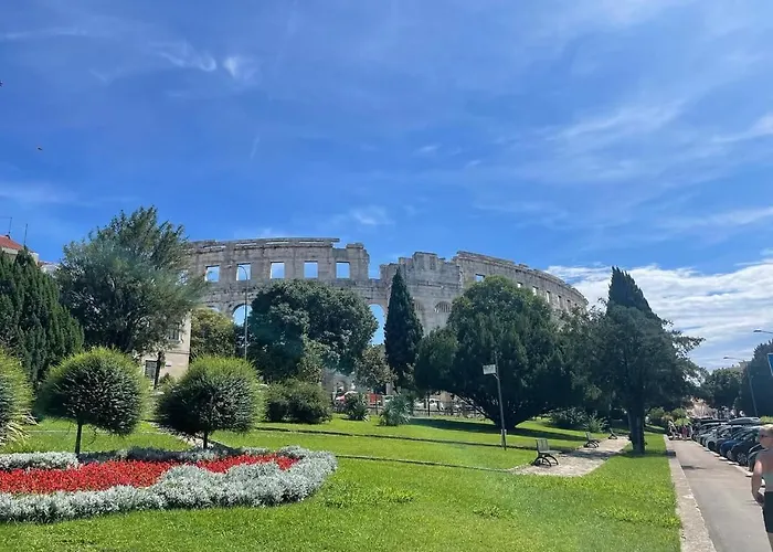 Diana,free Parking דירה *