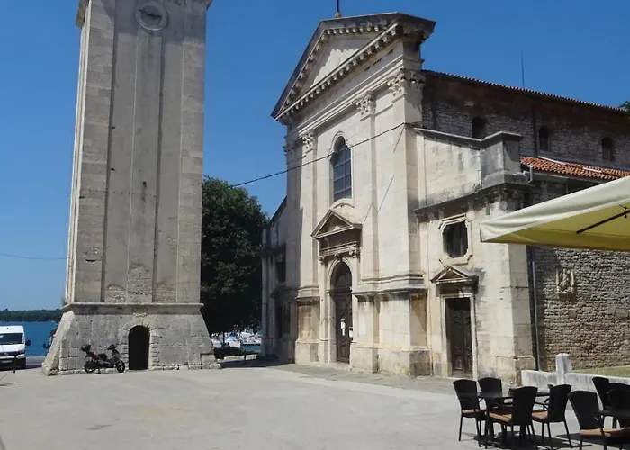 דירה Diana,free Parking פולה